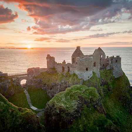 Port 56 Otel Portstewart Dış mekan fotoğraf